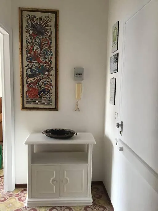 Cute Apartment 100 Mt From The Beach! 丽都阿德里亚诺 意大利