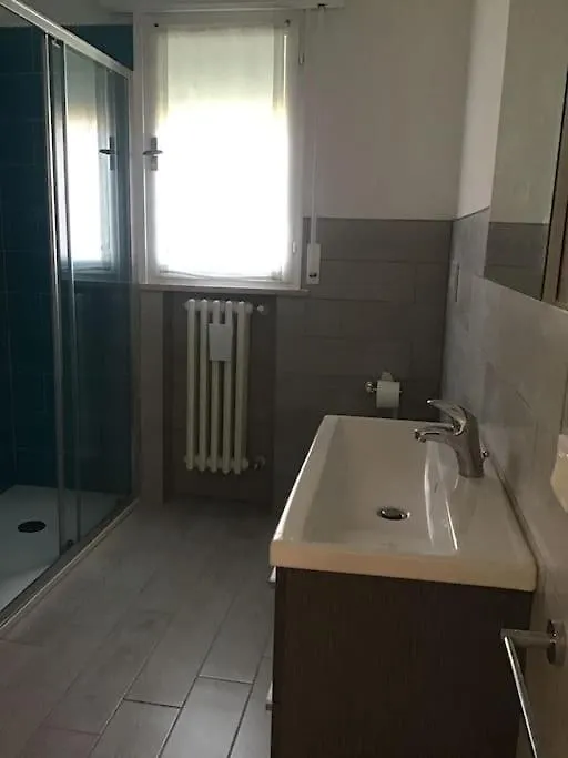 Cute Apartment 100 Mt From The Beach! 丽都阿德里亚诺